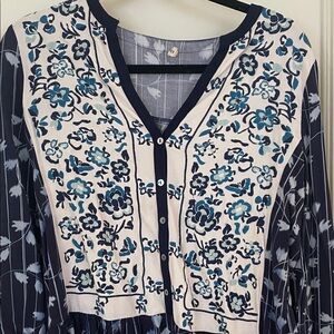 Anthropologie Long Sleeve embroidered shirt dress in blue EUC